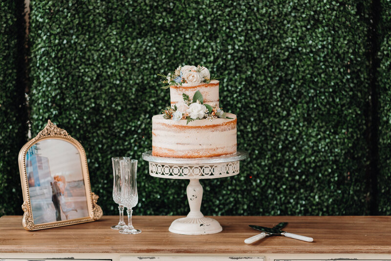 wedding cake