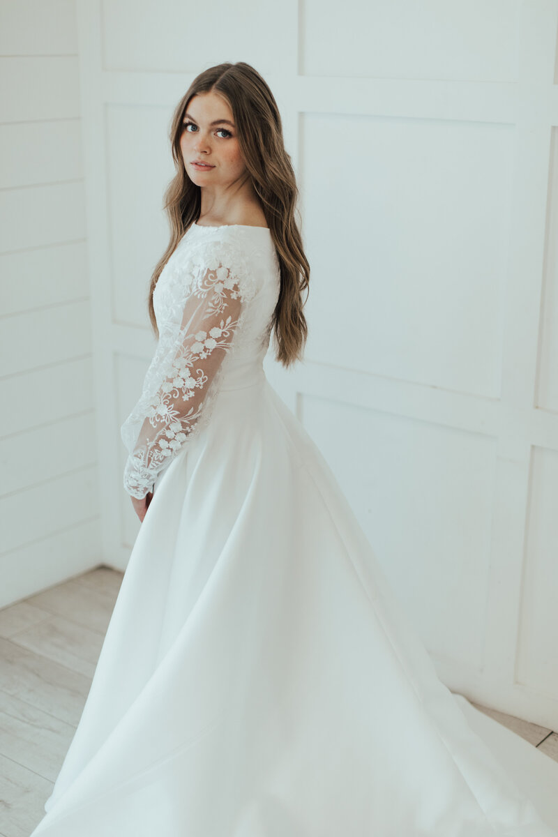 About | GBP Bridal, image size:800x1200