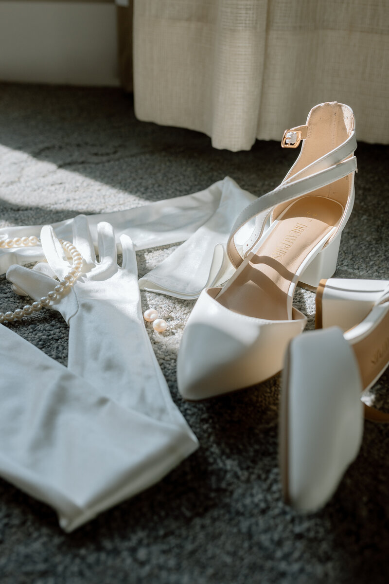 Royal Park Hotel wedding photos by Savvy Shoots Photography