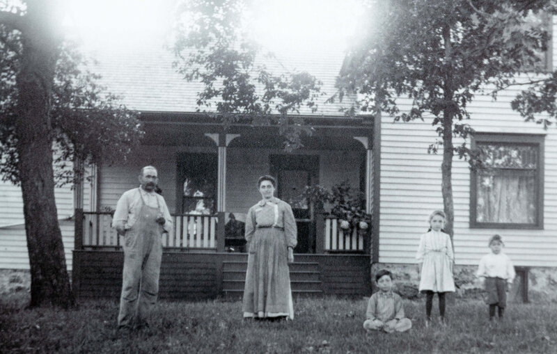 Albert Louis and Family from 1912