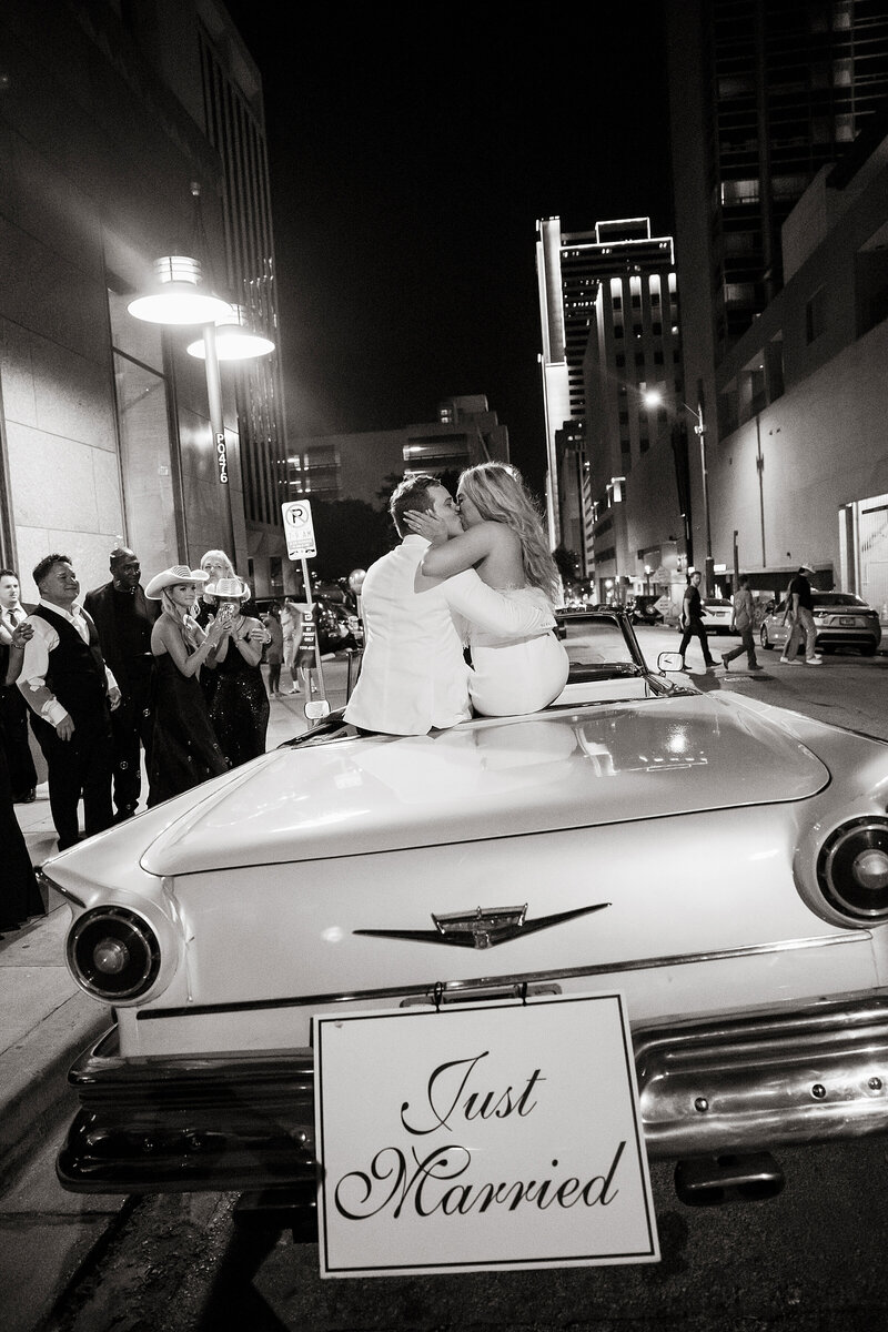 grand exit carlisle room wedding dallas
