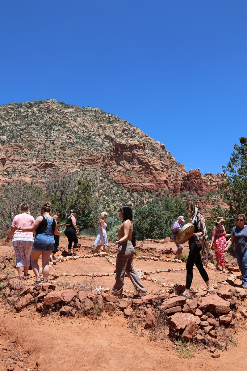 dana haines shamanic practioner in Sedona Arizona for her womens wellness  spiritual retreat