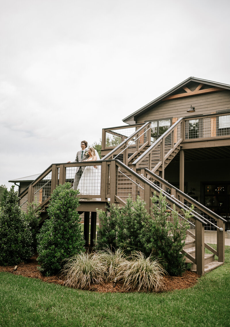 colorado elopement photography in ouray, bride and groom cabin