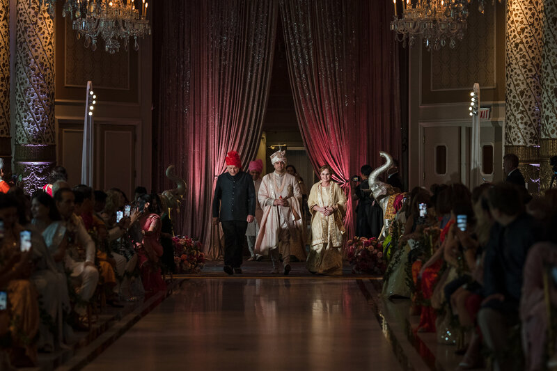 The-Drake-Hotel-Chicago-Indian-Hindu-Wedding_428