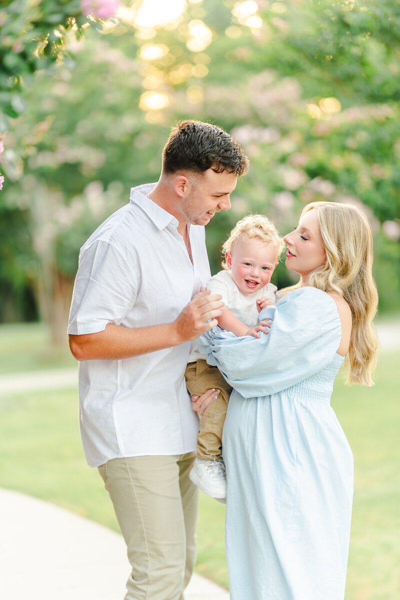 Maternity Session at Crape Myrtle Park in Mckinney, TX