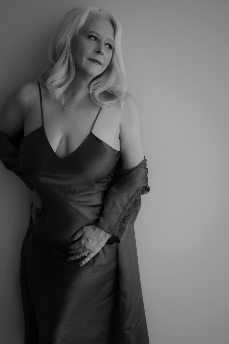 Hero-Vancouver-Best-Womens-Boudoir-Photographer-Tina-Shoots-Boudoir (6 of 20)