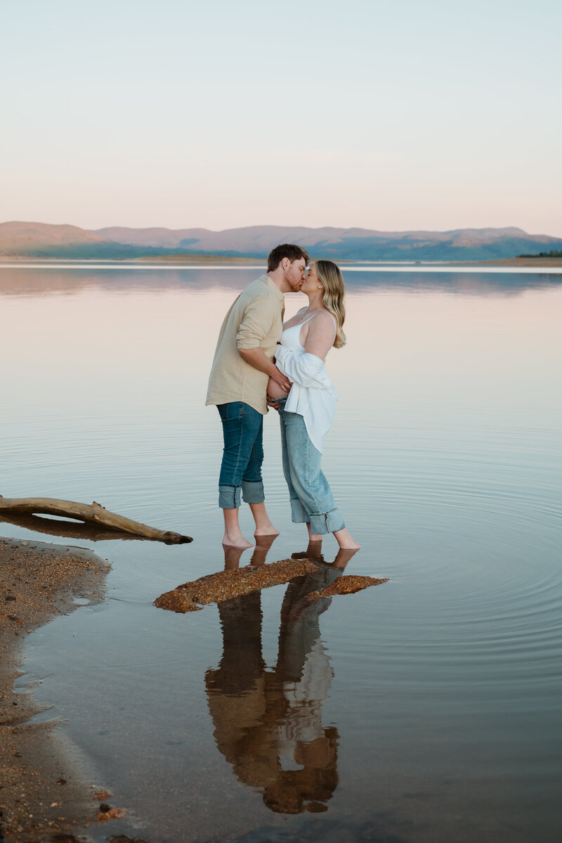 Maternity Photography Albury, Rutherglen