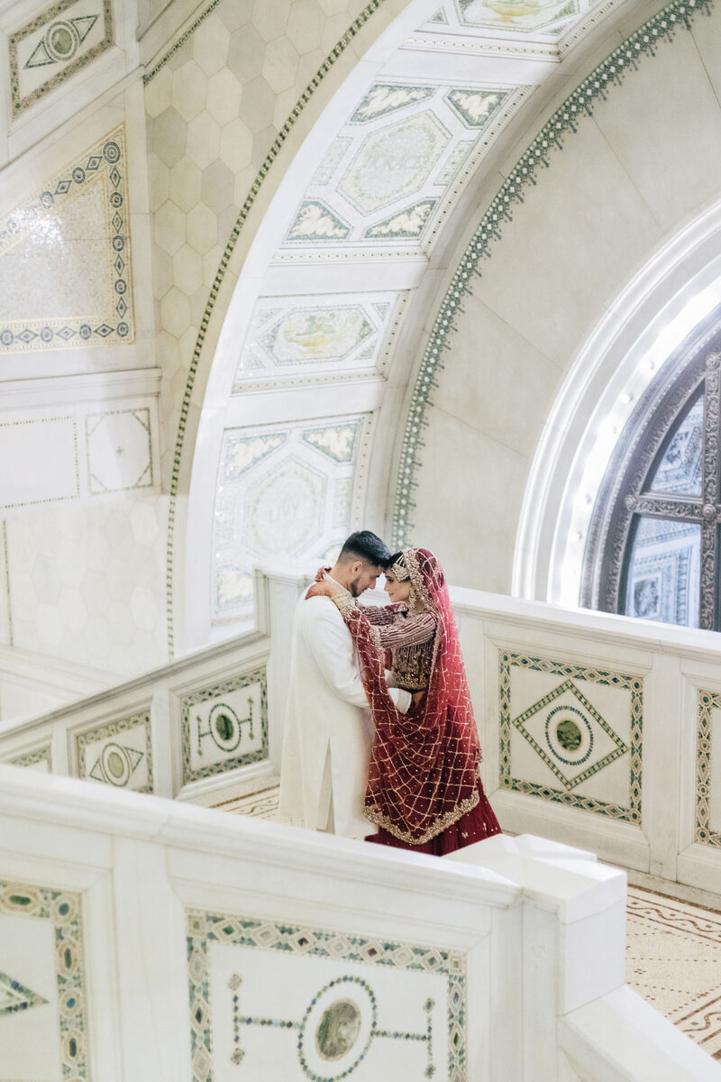 Chicago Wedding Photo at Wrigley Building