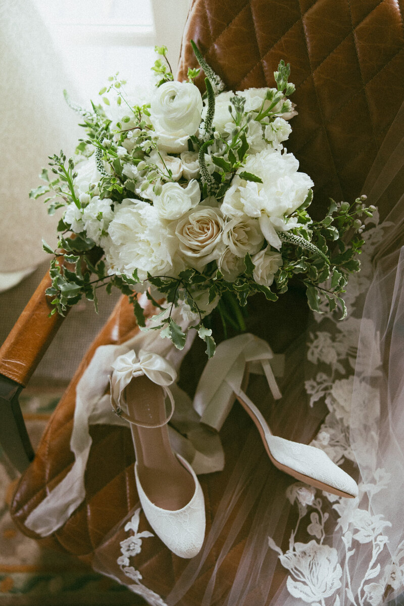 Wedding reception table flowers