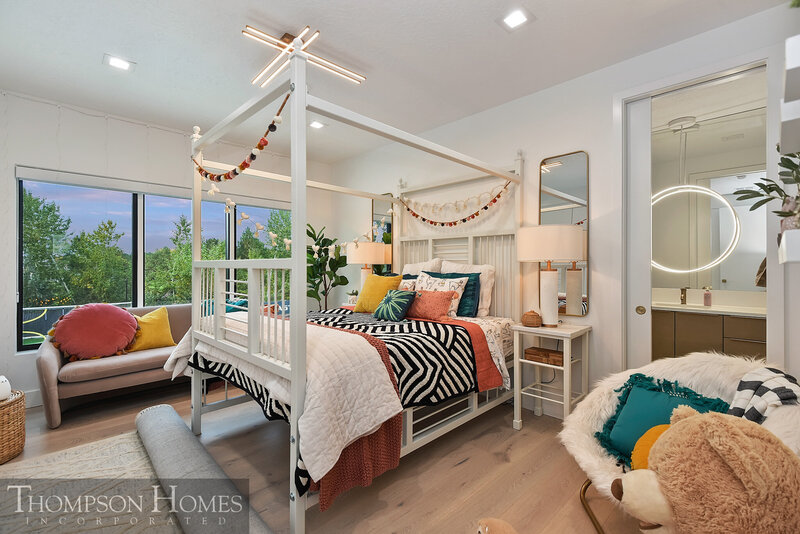 Thompson-Homes-Axis-Modern-Idaho-Luxury-Custom-Home-Builder-35
