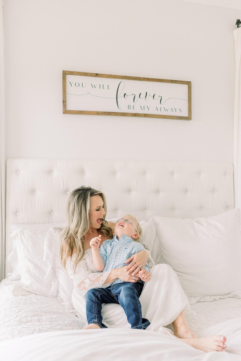 new-braunfels-texas-newborn-session-austin-texas-family-photographer_0025