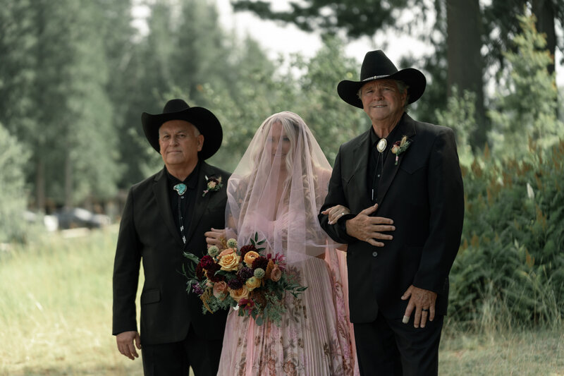 Glacier-National-Park-Wedding-2