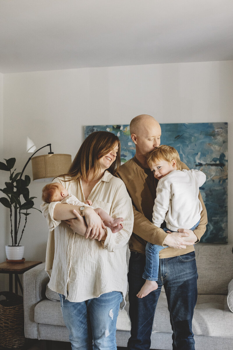 torontonewbornfamilyphotographer_2