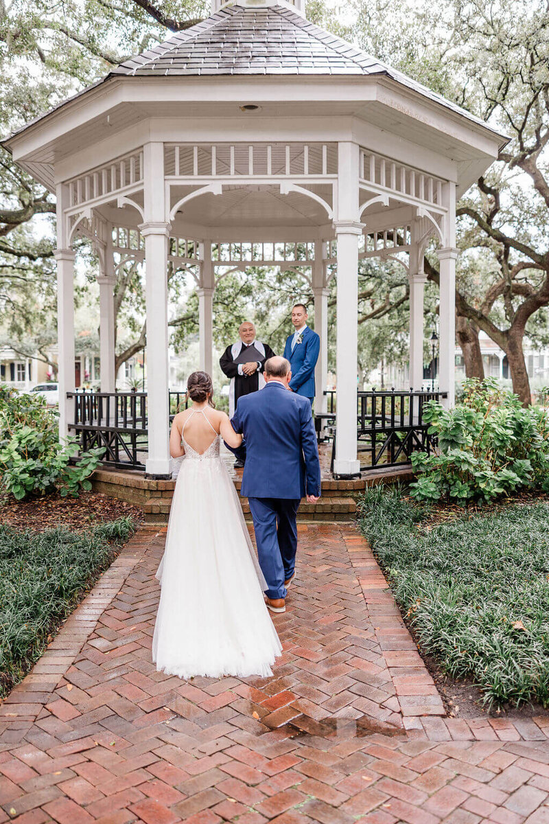Savannah_Elopement_in_Whitefield_Square02