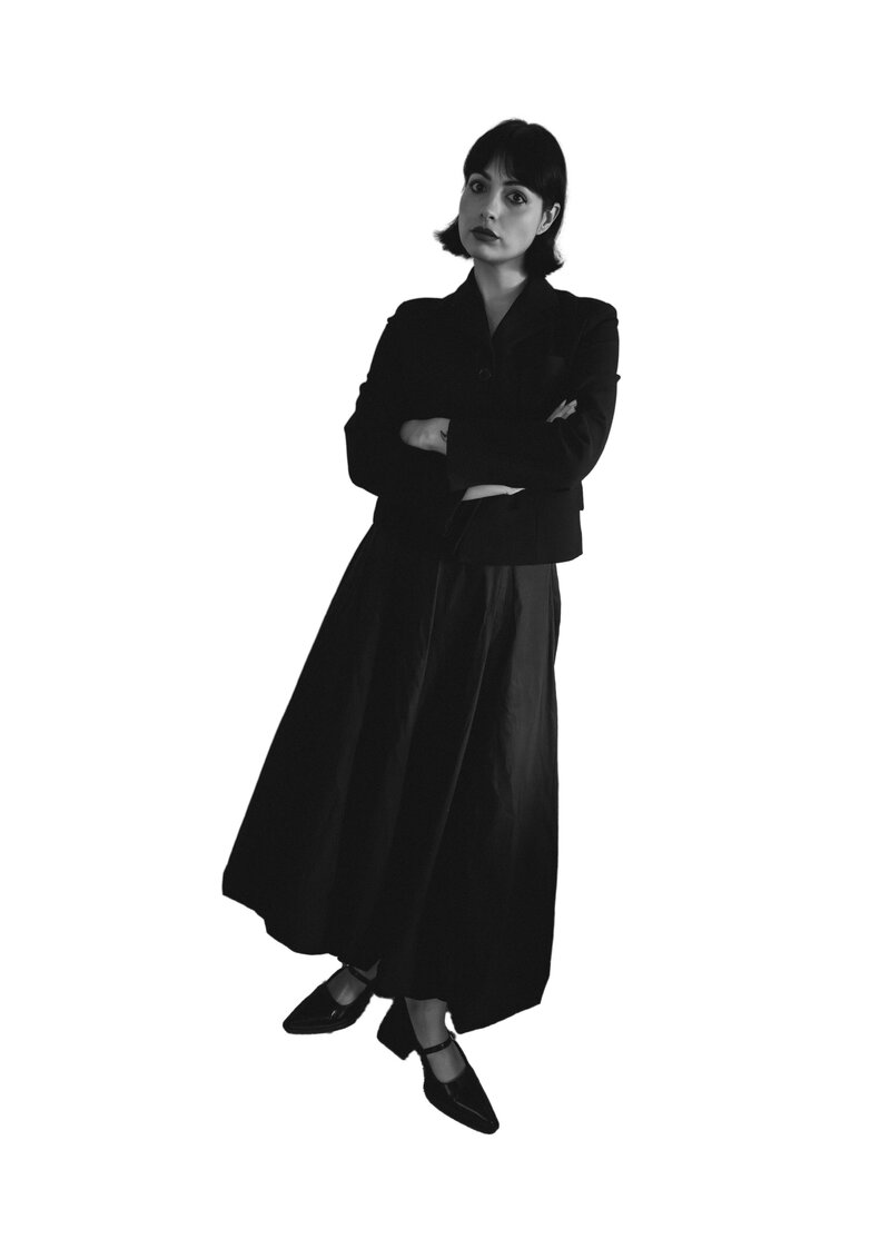 svenjapetersen-gif-white3