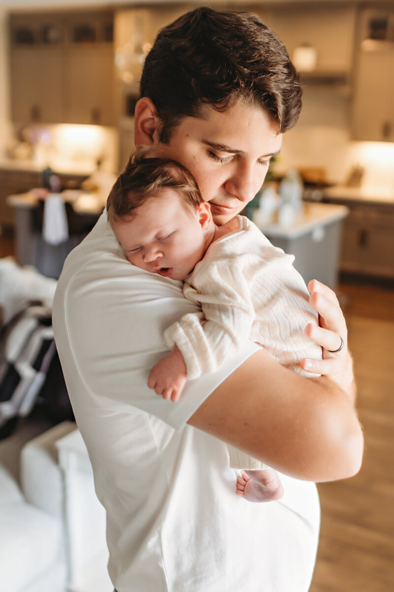 lifestyle nashville newborn photographer4