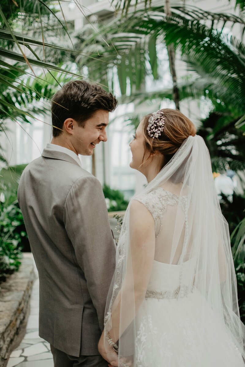 samantha-gades-2TdhwS6Y3pU-unsplash