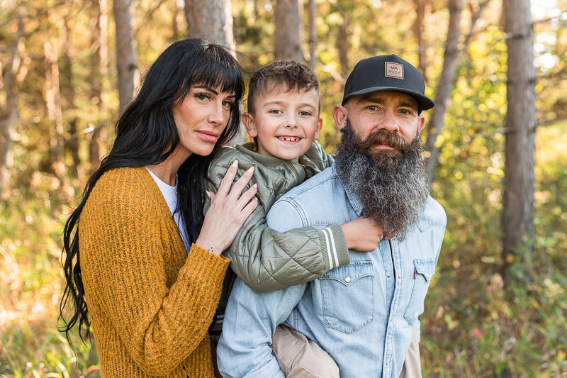 2024 Krystal-moore-photography-moose-jaw-forest-fall-family-photos-19
