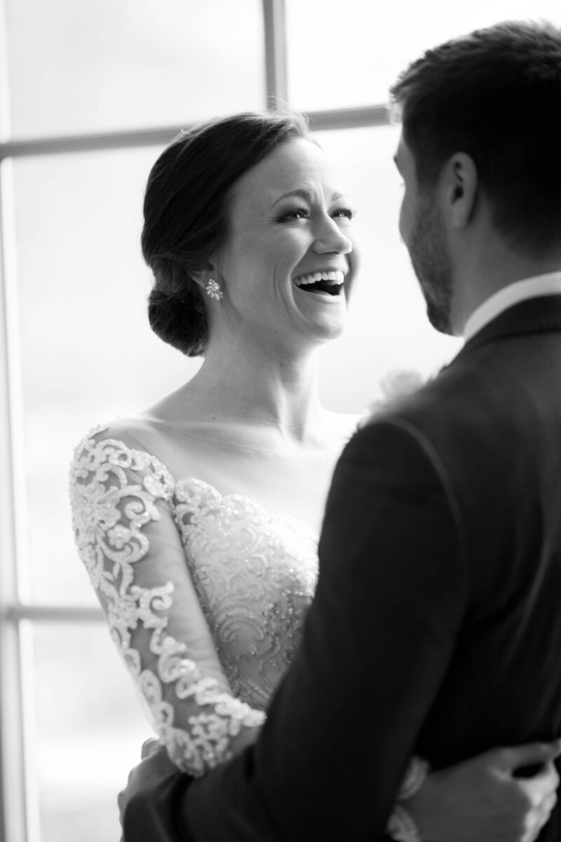 Colorado-Wedding-Photographer-Mountain-Couple-Wildflower-Weddings-13