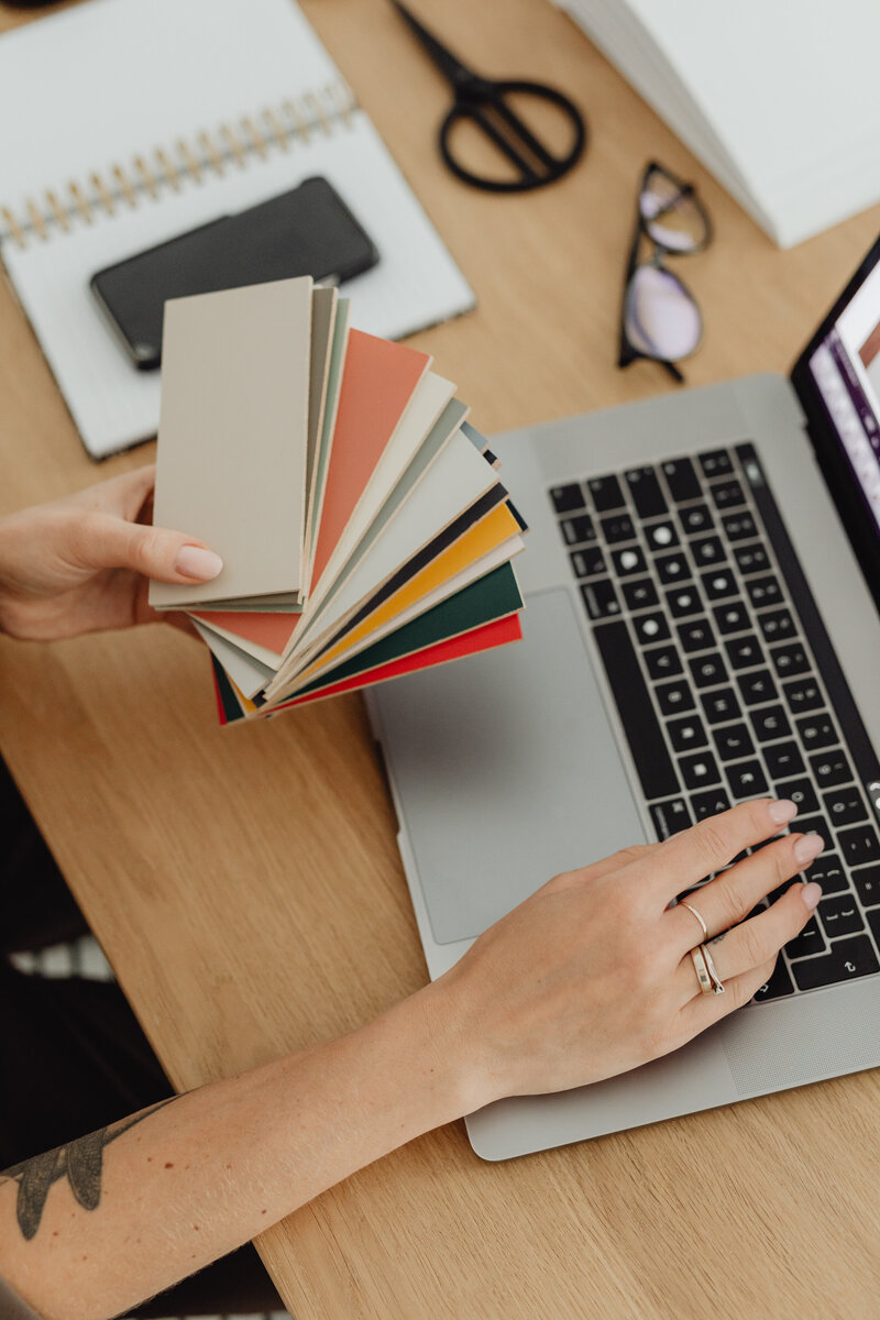 Quick, beginner-friendly tutorials and resources to help you personalize your templates and make your brand shine-without coding or confusion.