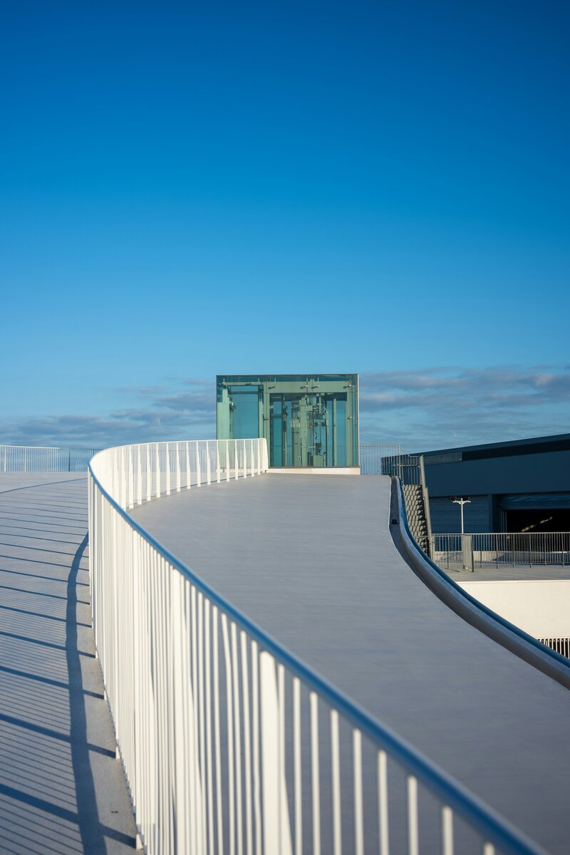 Modern Glass & Aluminum Railings in Boca Raton, South Florida