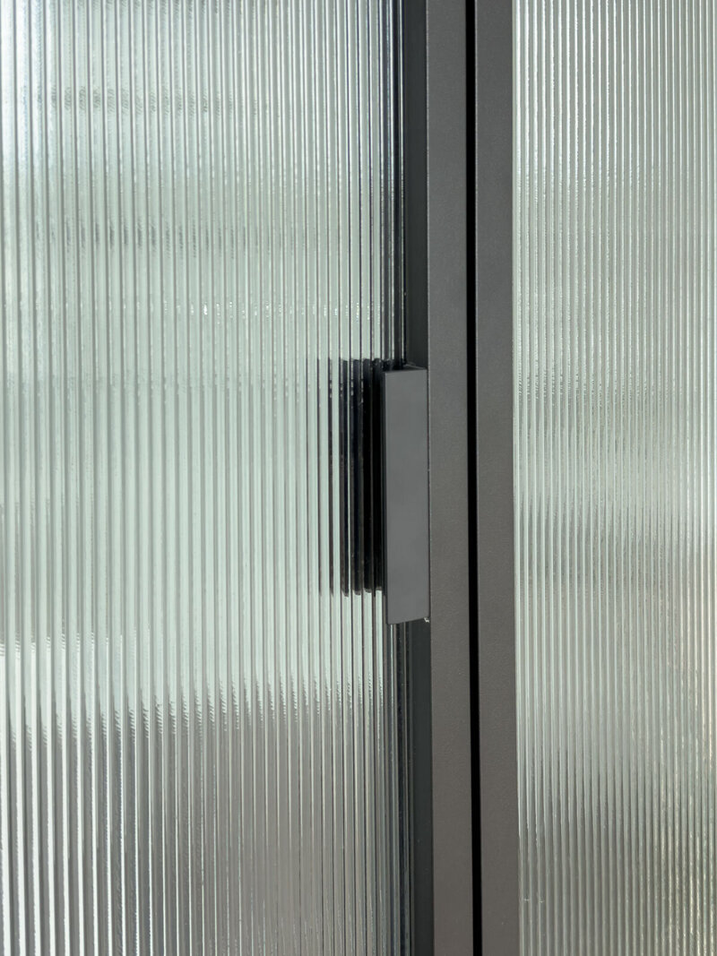 Individuelle-Industrial-Tueren-Innenausbau-6