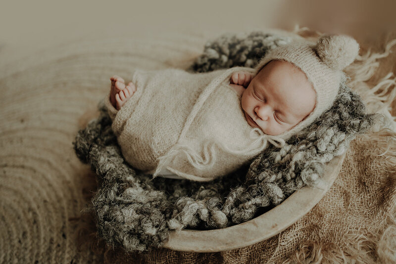 Danielle-Leslie-Photography-2021-aberdeen-newborn-photographer-mccullough-0012