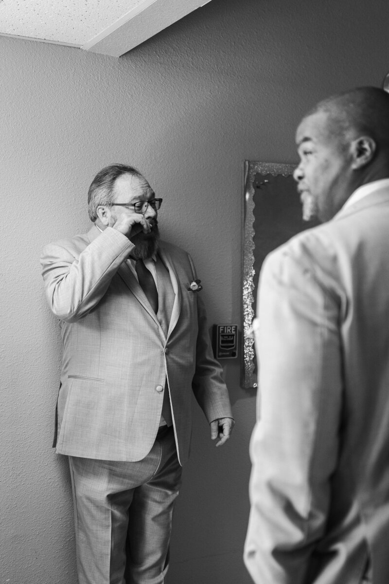austin-texas-documentary-wedding-photographer-4358