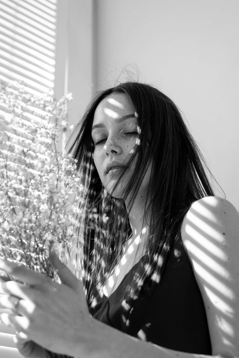pexels-anna-nekrashevich-8058441