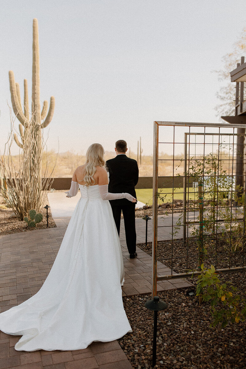 kelsey-kohl-wedding-preview-taylorraephotofilm-30