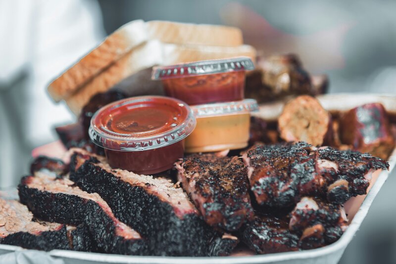 Tender Brisket, sliced sausages, and Texas toast. Hart and Main event planner can make any wedding cuisine fantasy a reality