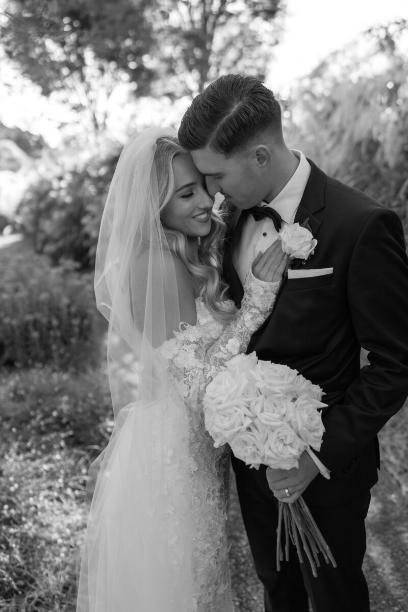 ebony-thomas-mindzas-wedding-preview-55