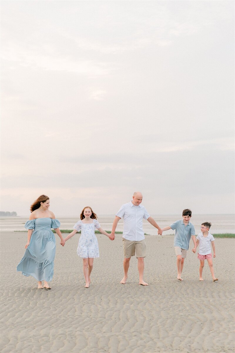 Lamp-and-light-photography-shellhaas-family-session-fish-haul-beach-park-hilton-head-bluffton-beaufort-savannah-52