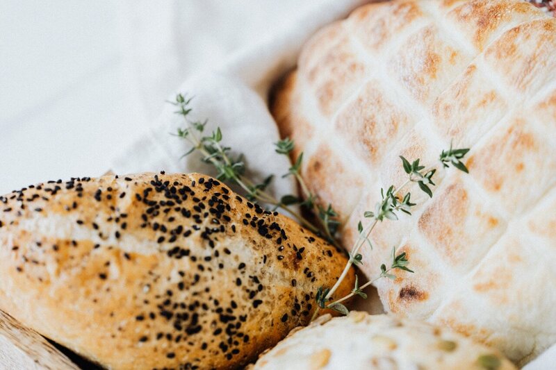 kaboompics_slovenian-bread-with-buns-18019 Grande