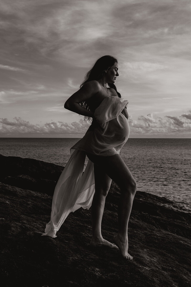 Cairns Maternity Photographer