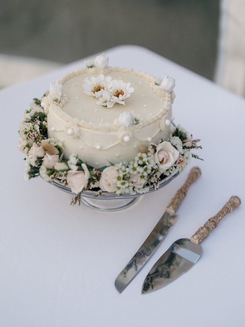 Edmonton Wedding Photos - Pine and Pond Wedding Venue (159)_1