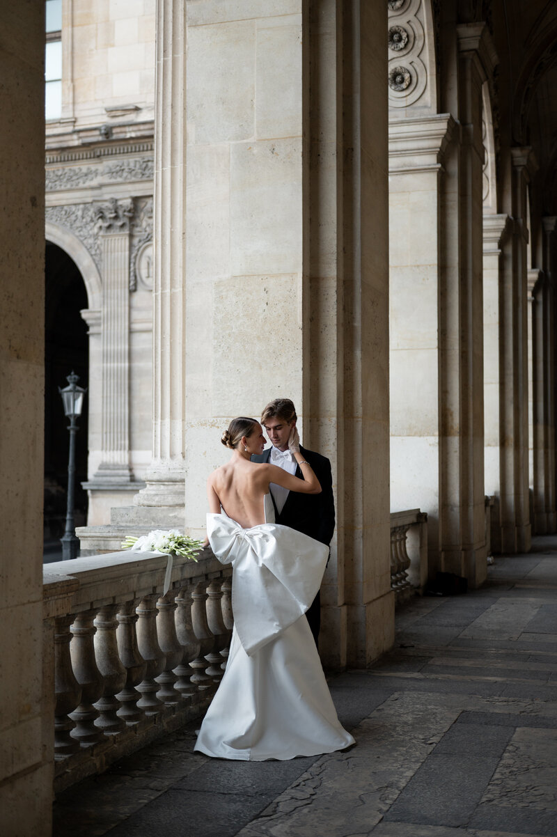 Fleur Bours Photography Elopement Paris white 17