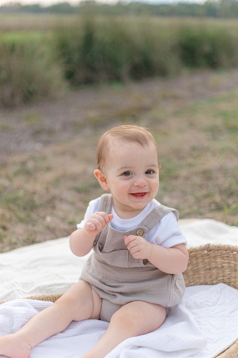 Bluffton-Milestone-Session-Lamp-and-Light-Photography-8
