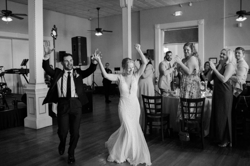Gabe_Nichole_Wedding_2024791