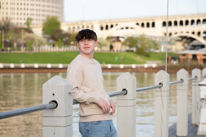 ClevelandSeniorPhotosMedinaPositivelyPortraits-3