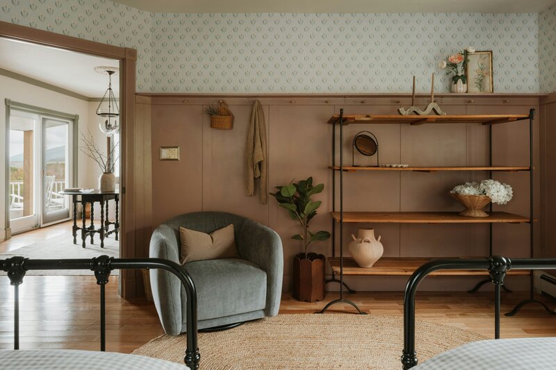 clay-banks-VGgmG8Se47M-unsplash