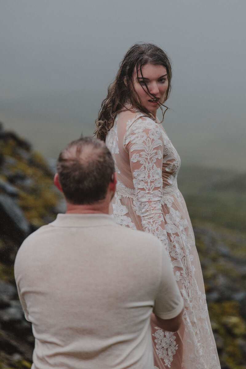 Alaska-Hatcher-Pass-Waterfall-Engagement-T&E_7
