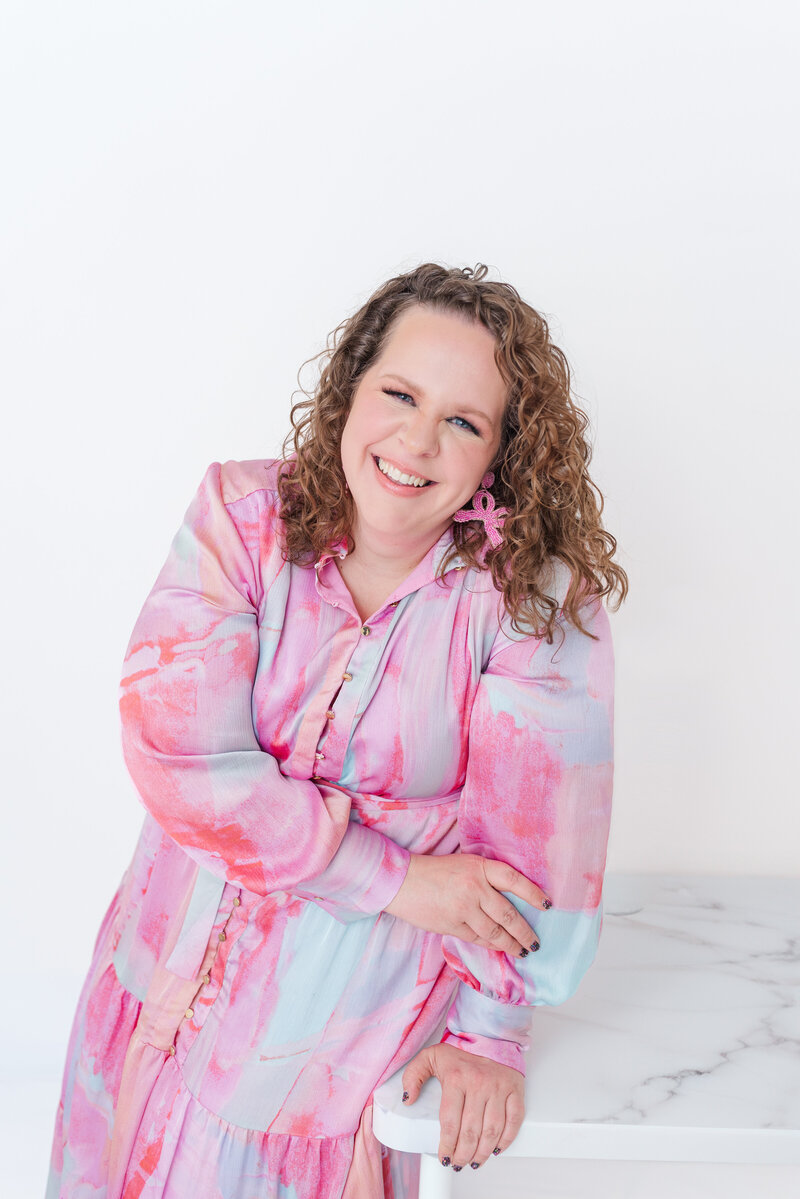 wedding photographer Holly McAlister outside