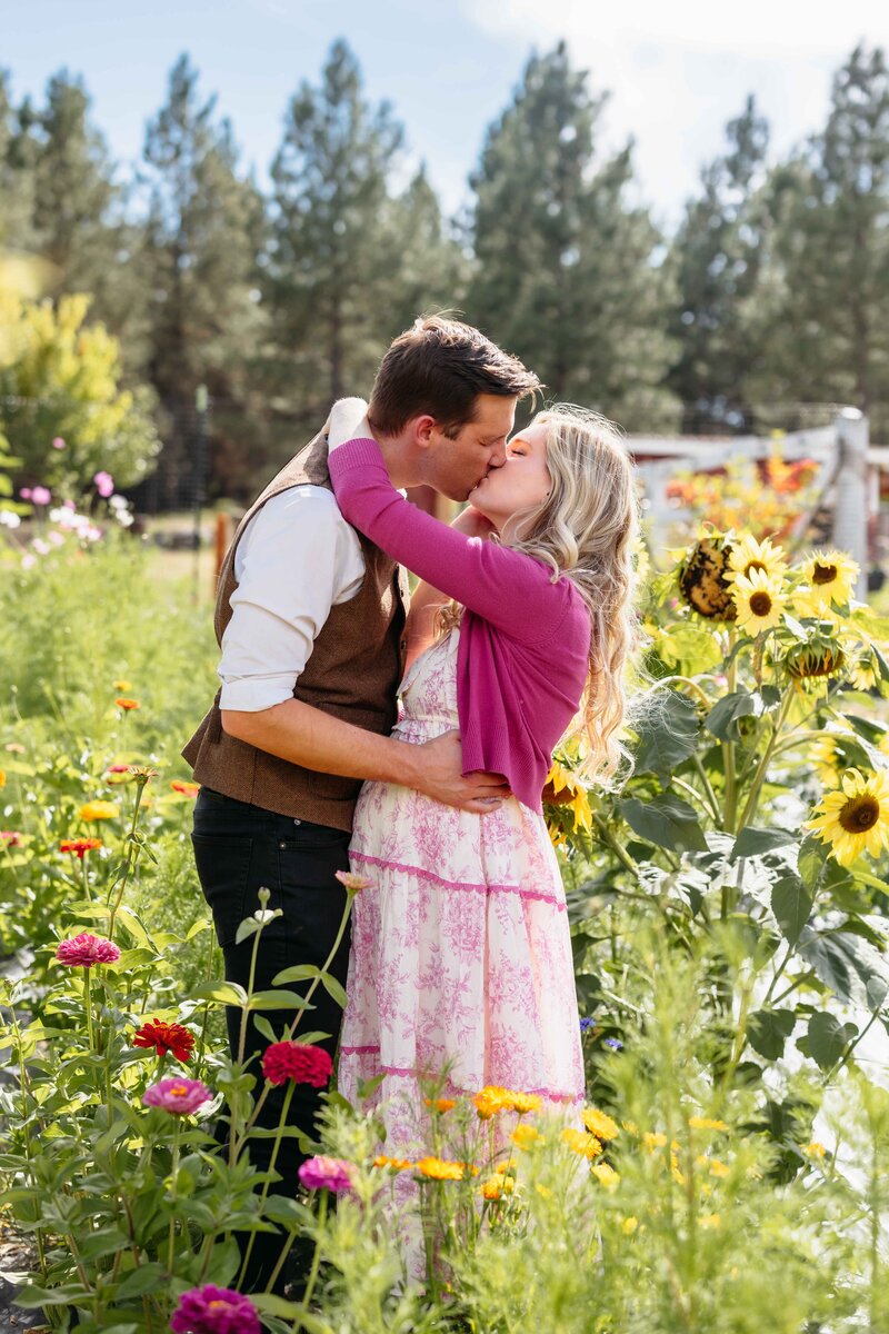 Clara Jay Photo - Spokane Wedding Photographer
