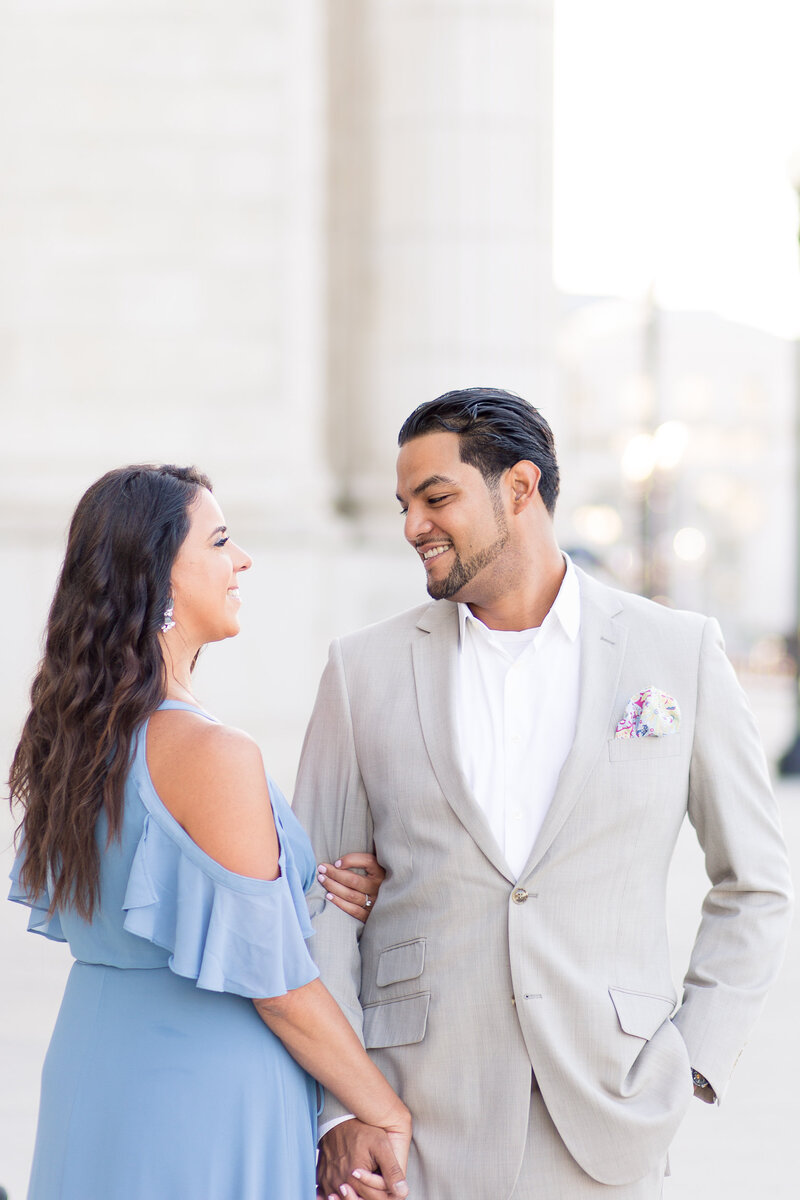 Union Station Engagment Session by DC Wedding Photographer Taylor Rose Photography-15