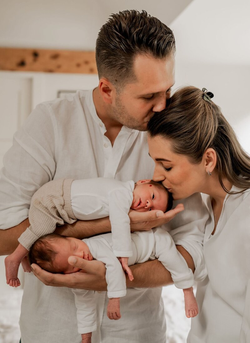 LesleyHoutkampFotografie-newbornshoot-thuis-amsterdam-38