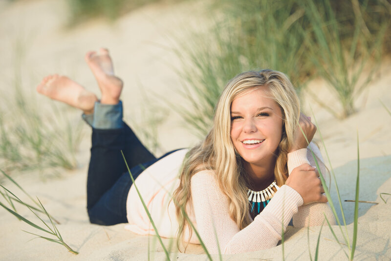 Holland-MI-Nature-and-Beach-Senior-Pictures-14