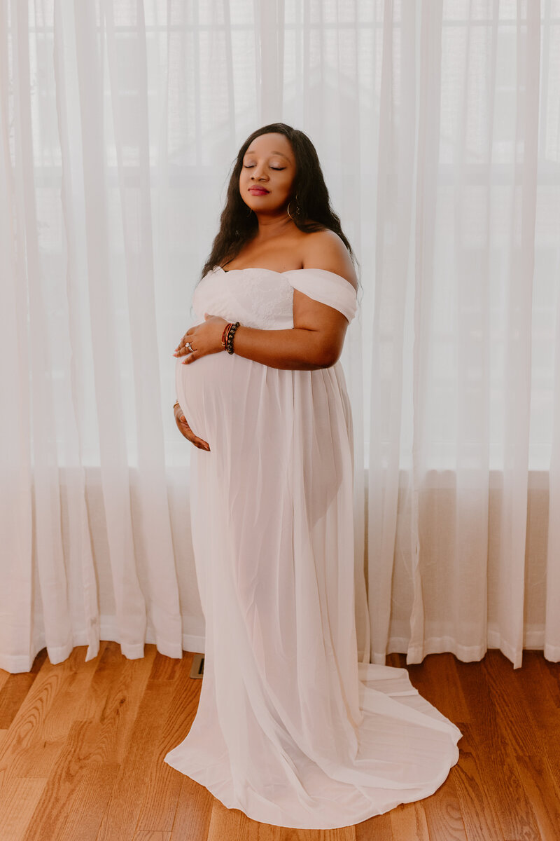 In-Home-Maternity-Love-to-Lens-Photography (61)