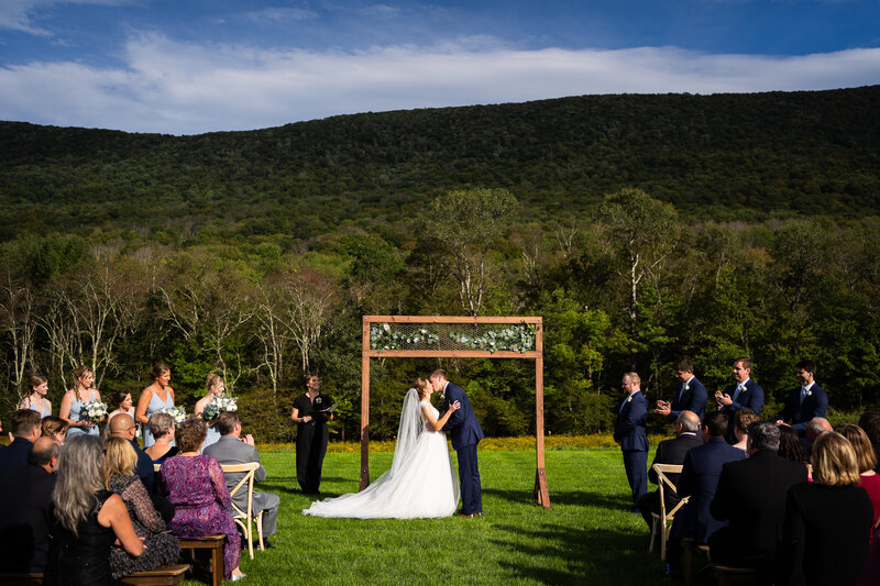 bloom-meadows-berkshire-wedding-photography-40