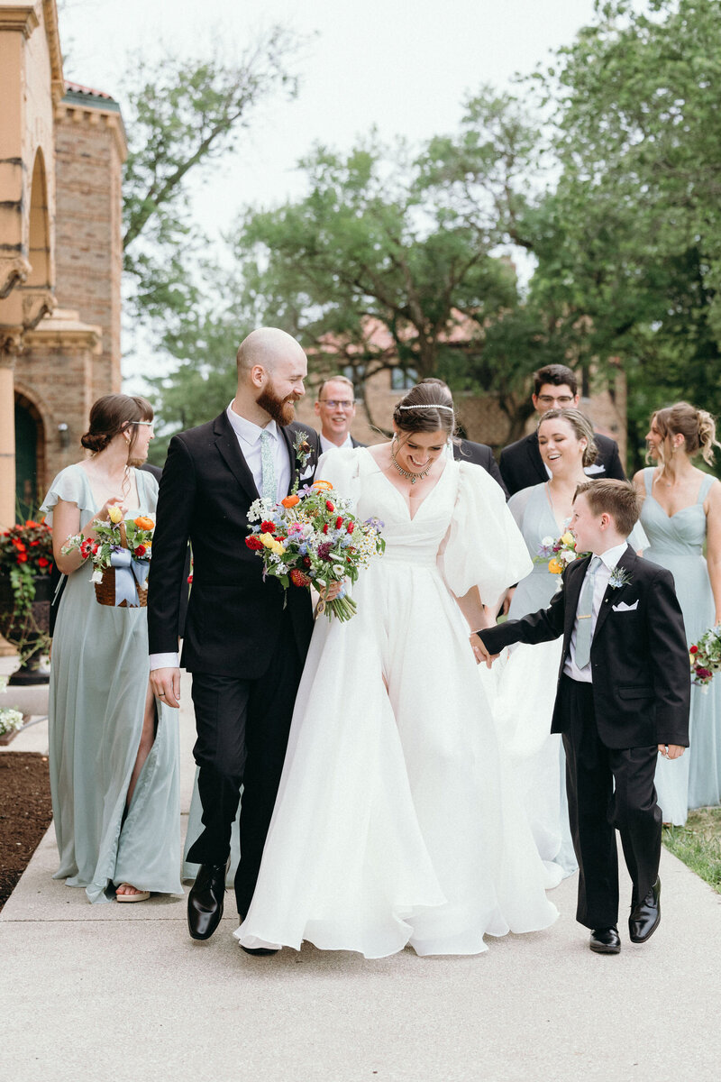 bride-groom-walk